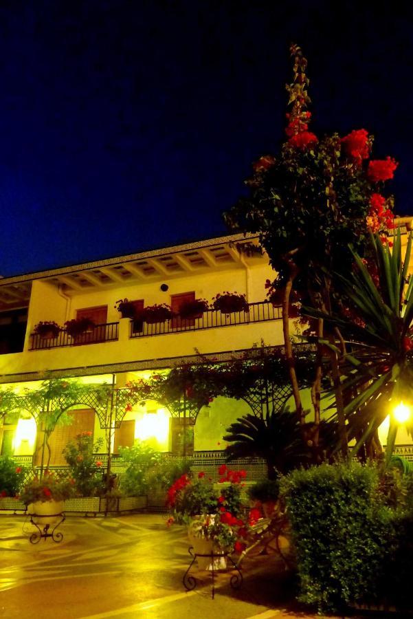 Estudio Con Encanto Τορρεμολίνος Εξωτερικό φωτογραφία